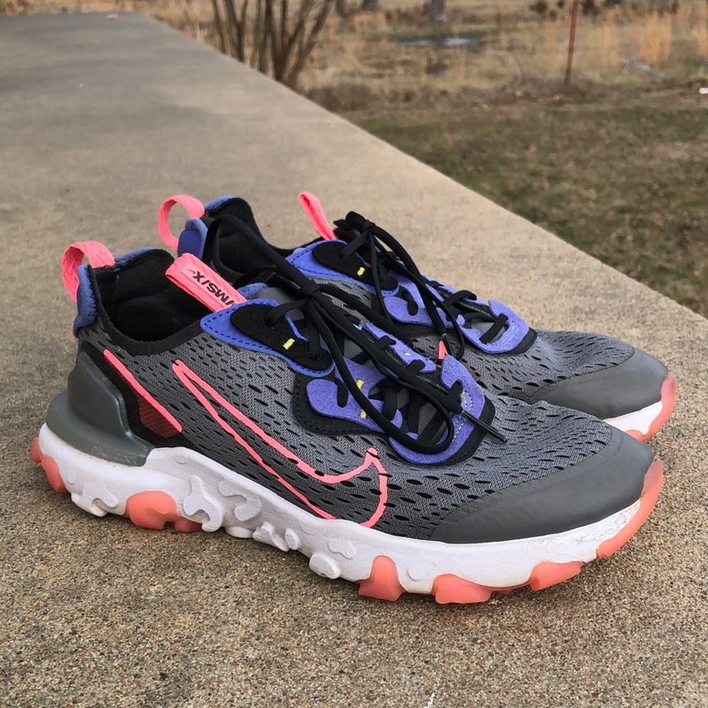 Nike D/MS/X Shoes